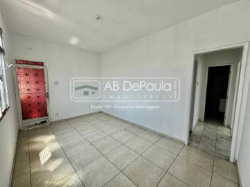 ALUGA EM REALENGO - AV. SANTA CRUZ, 1899 - APARTAMENTO COM 02 QUARTOS - ABAP20891