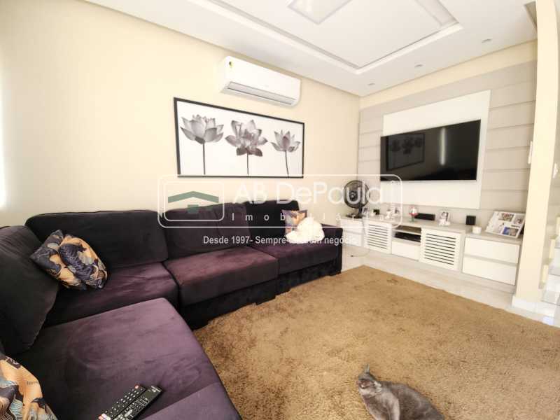 Conheça 06609340-2048-4a8b-9eb5-814acc do imóvel - IRAJÁ - Excelente residência, CLARA e AREJADA, 03 Amplos Dormitórios (Sendo 02 com Suíte e 01 com Closet),140 m² de área construída. - ABCA30252 - 2 06609340-2048-4a8b-9eb5-814acc - 2
