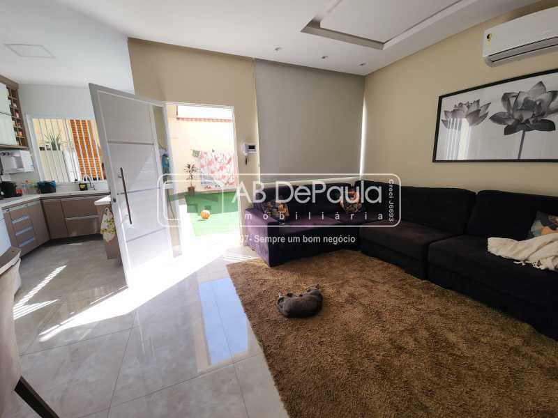 Conheça a193cc67-8cb4-4053-979c-ab40e3 do imóvel - IRAJÁ - Excelente residência, CLARA e AREJADA, 03 Amplos Dormitórios (Sendo 02 com Suíte e 01 com Closet),140 m² de área construída. - ABCA30252 - 1 a193cc67-8cb4-4053-979c-ab40e3 - 1