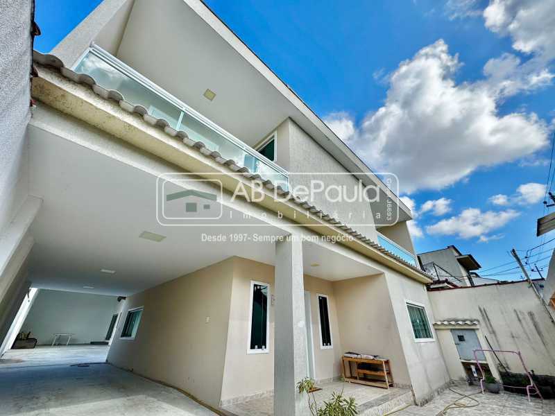 Conheça FRENTE E GARAGEM do imóvel - VENDE EM SULACAP - RUA VICENTE NEIVA - CASA DUPLEX COM EDÍCULA - ABCA50027 - 1 FRENTE E GARAGEM - 1