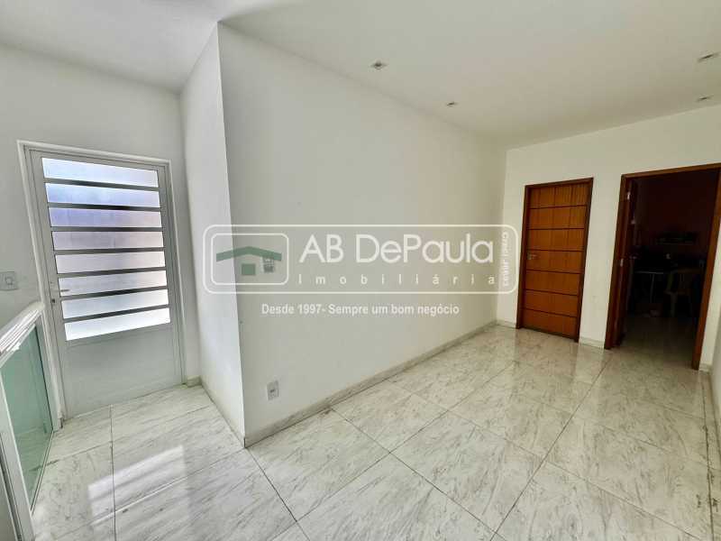 Conheça SALETA 2° PAVIMENTO do imóvel - VENDE EM SULACAP - RUA VICENTE NEIVA - CASA DUPLEX COM EDÍCULA - ABCA50027 - 16 SALETA 2° PAVIMENTO - 16