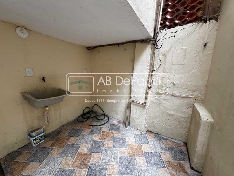 ÁREA DE SERVIÇO - 17