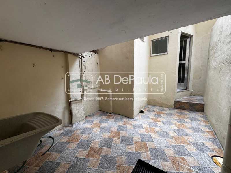 ÁREA DE SERVIÇO - 18