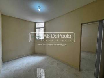 OPORTUNIDADE ÚNICA! - ALUGA EM REALENGO - R. LOTUS, 45 - CASA COM 01 QUARTO E 02 VAGAS DE GARAGEM - ABCA10038