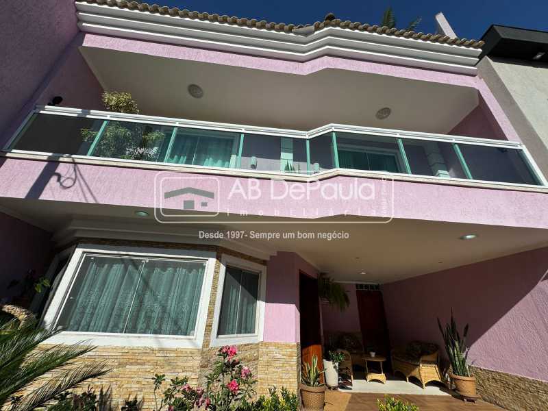 Conheça 255e79a9-7171-487d-b8a7-4584a3 do imóvel - SULACAP - Linda residência em Condomínio fechado, em FINÍSSIMO ACABAMENTO, 03 Dormitórios (01 Suíte e Closet) - ABCA30256 - 2 255e79a9-7171-487d-b8a7-4584a3 - 2