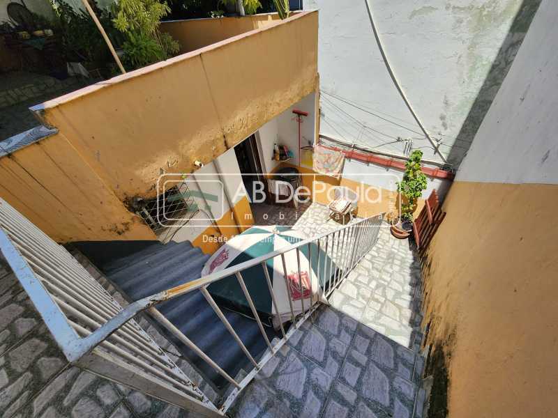 Conheça 0bdb3cc1-890a-4049-a398-b8acfa do imóvel - VILA VALQUEIRE - Juntinho a Praça Saiqui. Ótima casa, com 03 Amplos Dormitórios, localizada próximo a supermercados, bancos e a todo comércio existente no bairro, - ABCA30262 - 16 0bdb3cc1-890a-4049-a398-b8acfa - 16