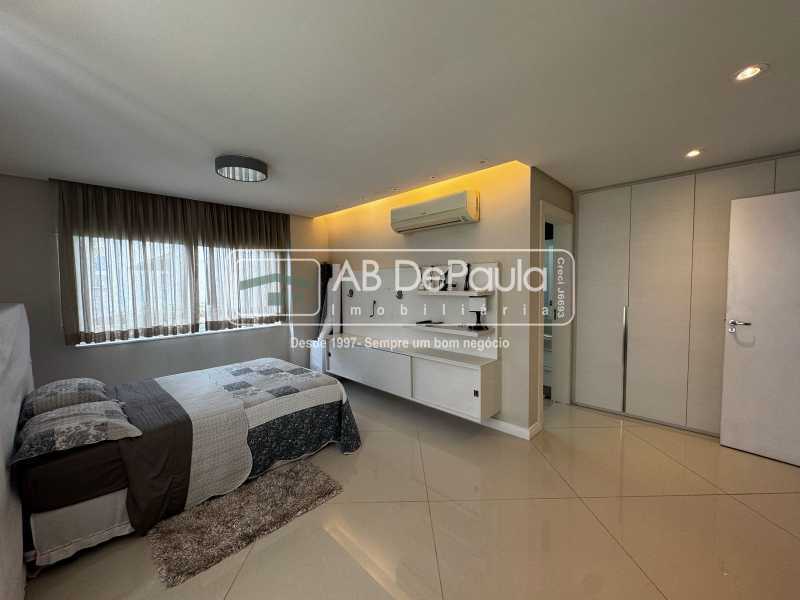 Conheça . do imóvel - VENDE NA BARRA DA TIJUCA - CONDOMÍNIO ALPHAVILLE - MANSÃO ALTO LUXO COM 616M2 - ABCN50005 - 16 . - 16