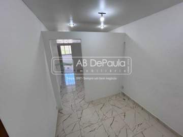Ótima localização - ALUGA NA AV. MARECHAL FONTENELLE - SALA COMERCIAL COM 22 m² - ABSL00033