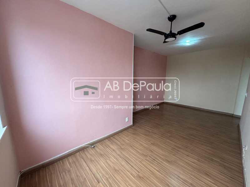 Conheça SALA do imóvel - ALUGA EM MADUREIRA - R. MARIA JOSÉ, 451 - APARTAMENTO COM 02 QUARTOS - ABAP20927 - 3 SALA - 3