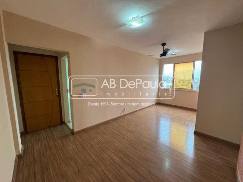 Conheça SALA do imóvel - ALUGA EM MADUREIRA - R. MARIA JOSÉ, 451 - APARTAMENTO COM 02 QUARTOS - ABAP20927 - 1 SALA - 1