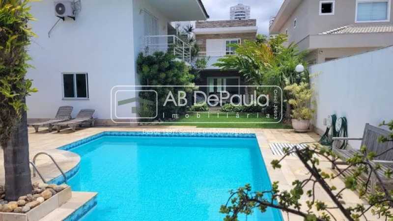 Conheça piscina do imóvel - Barra da Tijuca - Residência Luxuosa à Venda - Condomínio Crystal Lake - ABCN40014 - 3 piscina - 3