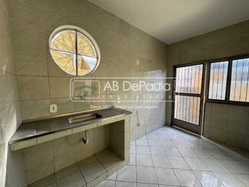 ALUGA EM MAGALHÃES BASTOS - AV. MAL. FONTENELLE, 4585 - APARTAMENTO TRIPLEX COM 03 QUARTOS - ABAP30212