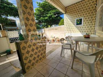 ACEITA FINANCIAMENTO - JARDIM SULACAP - AB-DePaula IMOBILIÁRIA vende - Excelente CASA (TIPO APARTAMENTO), 02 dormitórios (sendo 1 suíte) e 02 vagas de garagens cobertas. - ABCA20211
