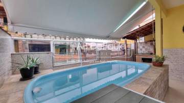 ACEITA FINANCIAMENTO - Linda Casa à Venda Sulacap - Mallet - 2Qts sendo um Suíte - Piscina - ABCA20212