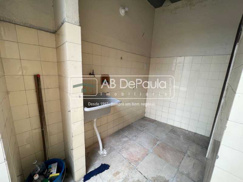 Conheça ÁREA DE SERVIÇO do imóvel - ALUGA EM SULACAP - R. TEODORO SAMPAIO, 180 - CASA LINEAR COM 03 QUARTOS - ABCA30271 - 14 ÁREA DE SERVIÇO - 14