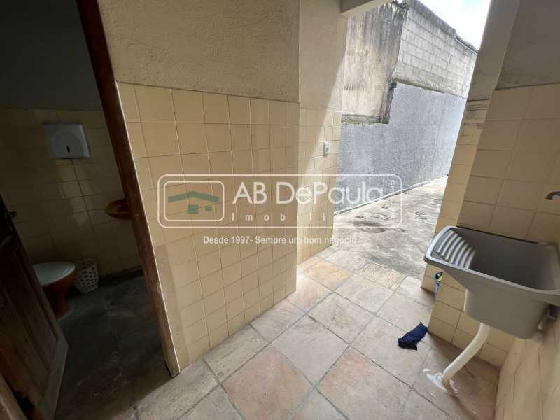 Conheça ÁREA DE SERVIÇO do imóvel - ALUGA EM SULACAP - R. TEODORO SAMPAIO, 180 - CASA LINEAR COM 03 QUARTOS - ABCA30271 - 15 ÁREA DE SERVIÇO - 15