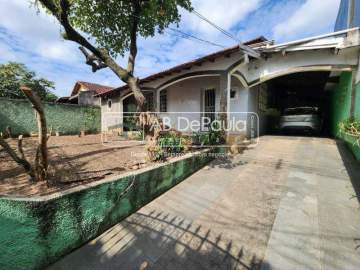 Sulacap _ Casa à Venda - 2Dormitórios - Dep. Empregada - Terreno 480m² - ABCA20213