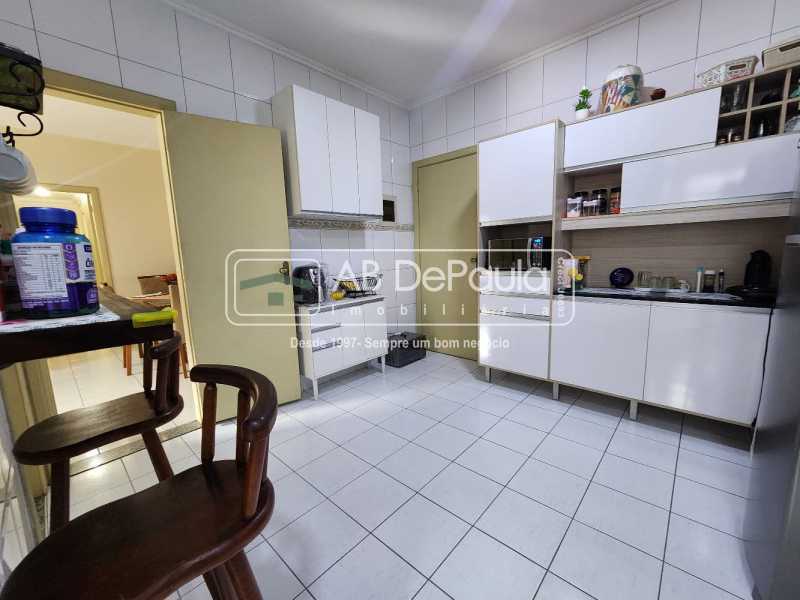 Conheça 67827ac7-889b-45bc-91ab-52294d do imóvel - VILA VALQUEIRE - ÓTIMO APARTAMENTO COM 02 DORMITÓRIOS (SUÍTE) E DEPENDÊNCIA DE EMPREGADA - ABAP20942 - 24 67827ac7-889b-45bc-91ab-52294d - 24