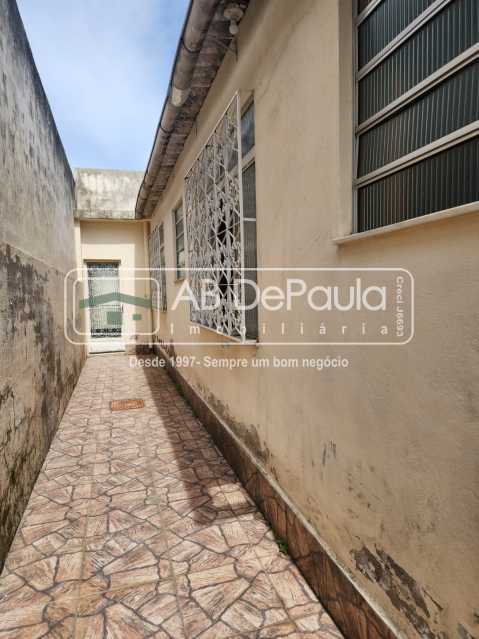 Conheça 52b10615-e3d4-44a9-b7c3-00017f do imóvel - BENTO RIBEIRO / VILA VALQUEIRE - AMPLA CASA LINEAR COM 03 Dormitórios (02 Suítes) + Escritório e AMPLO TERRENO - ABCA30276 - 25 52b10615-e3d4-44a9-b7c3-00017f - 25