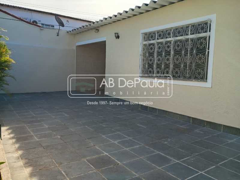 Conheça 81af5881-903d-43a3-8a4b-24eb0f do imóvel - BENTO RIBEIRO / VILA VALQUEIRE - AMPLA CASA LINEAR COM 03 Dormitórios (02 Suítes) + Escritório e AMPLO TERRENO - ABCA30276 - 2 81af5881-903d-43a3-8a4b-24eb0f - 2
