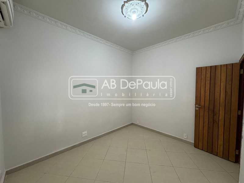 Conheça QUARTO 03 do imóvel - ALUGA EM BENTO RIBEIRO - R. MARINA, 236 - CASA TÉRREA COM 03 QUARTOS - ABCA20216 - 21 QUARTO 03 - 21