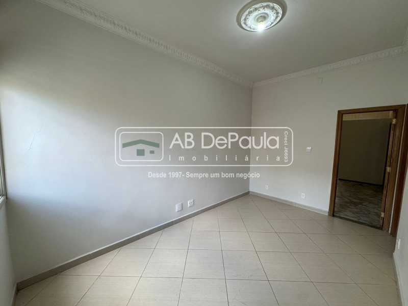 Conheça SALA do imóvel - ALUGA EM BENTO RIBEIRO - R. MARINA, 236 - CASA TÉRREA COM 03 QUARTOS - ABCA20216 - 4 SALA - 4