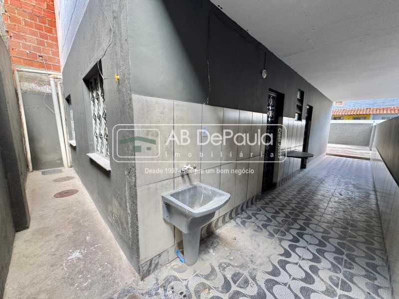 ÁREA DE SERVIÇO - 22