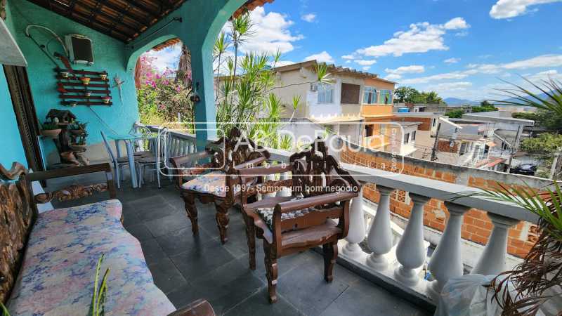 1e26cc02-32a8-4a4b-9aba-cd1e44 - 5