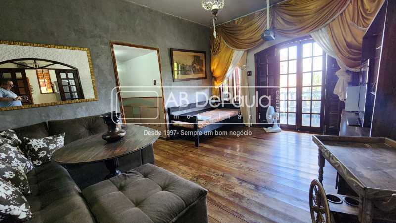 f3afb9b2-6709-4af8-b2c3-a27b6e - 8