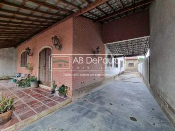 Ótima localização - JARDIM SULACAP - CASA LINEAR À VENDA 3 QUARTOS SENDO 1 SUÍTE MAIS EDÍCULA - ABCA30281