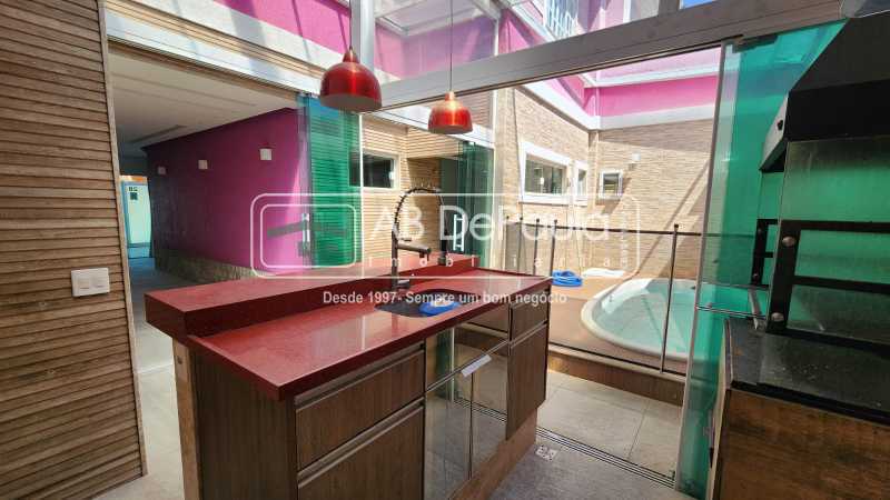 d52ab689-50ad-463e-8e44-8accf9 - 15