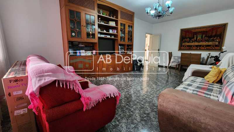 b039f005-510c-4b1d-bdaf-58ee4d - 4