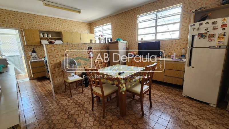 ee84b30d-7d27-470c-a8c7-e70fa8 - 16