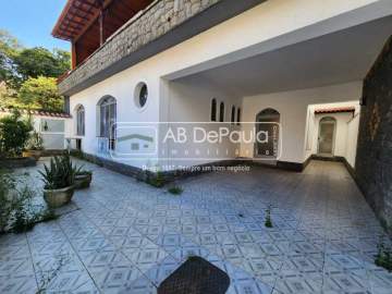 ACEITA FINANCIAMENTO - VILA VALQUEIRE - CONDOMÍNIO NOVA VALQUEIRE - 01 sala ampla, 04 dormitórios (Sendo 04 Suítes, 01 com banheira Hidromassagem) - ABCA40108