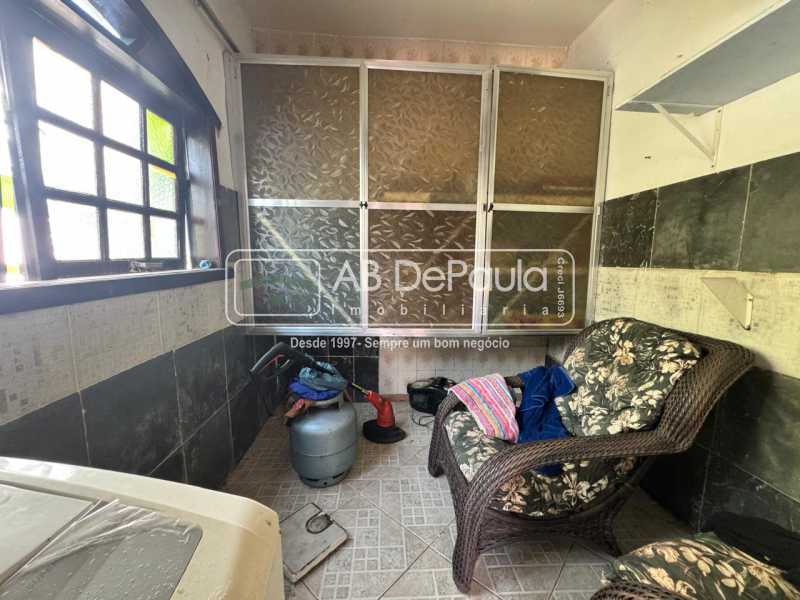 ÁREA DE SERVIÇO - 21