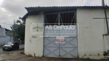 EXCLUSIVIDADE - CURICICA - Oportunidade para comercio (GALPÃO), e moradia, junto a estrada dos Bandeirantes e Mercado Mundial, casa com sala,varanda, 3 quartos - ABCA30298