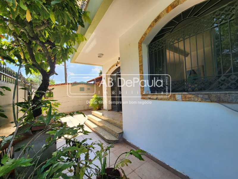 c01cc13d-61db-42f8-85d4-2dad0d - 2