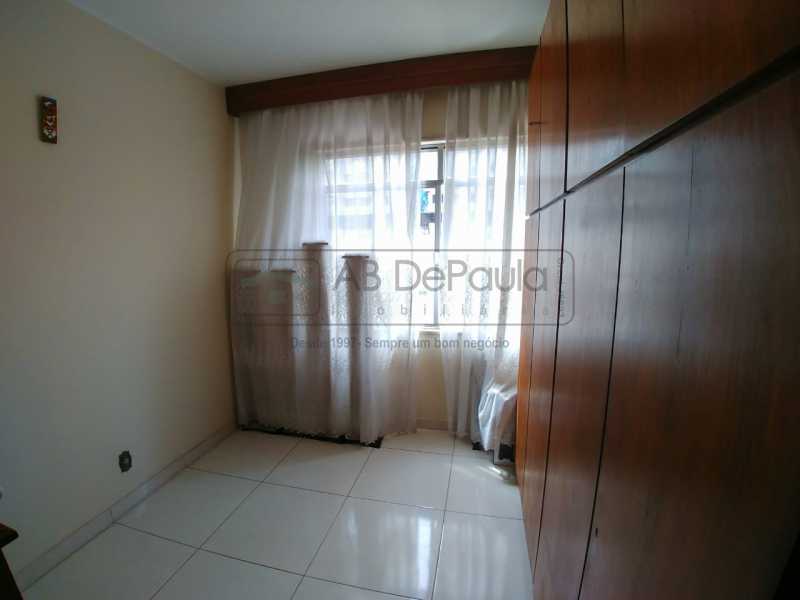 Conheça QUARTO 02 do imóvel - VENDE EM VILA VALQUEIRE - R. DAS TULIPAS - APARTAMENTO COM 03 QUARTOS - ABAP30021 - 11 QUARTO 02 - 11