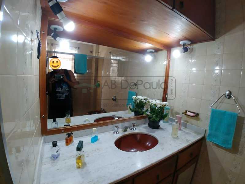 Conheça BANHEIRO SOCIAL do imóvel - VENDE EM VILA VALQUEIRE - R. DAS TULIPAS - APARTAMENTO COM 03 QUARTOS - ABAP30021 - 8 BANHEIRO SOCIAL - 8