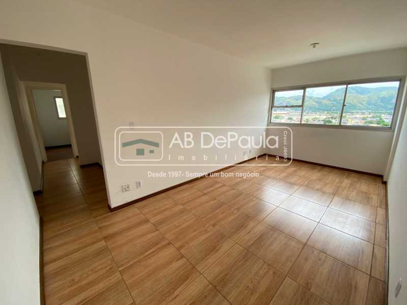 Conheça SALA do imóvel - VENDE EM REALENGO - CONDOMÍNIO PARQUE REAL - APARTAMENTO COM 02 Dormitórios, dependência empregada completa. - ABAP20753 - 2 SALA - 2