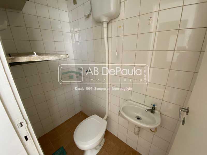 Conheça BANHEIRO DE SERVIÇO do imóvel - VENDE EM REALENGO - CONDOMÍNIO PARQUE REAL - APARTAMENTO COM 02 Dormitórios, dependência empregada completa. - ABAP20753 - 6 BANHEIRO DE SERVIÇO - 6