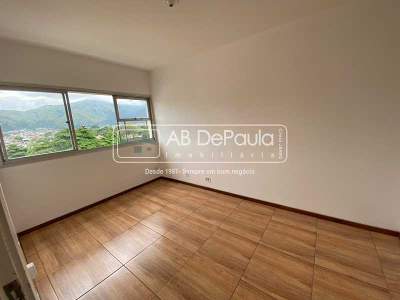 Conheça QUARTO 2 do imóvel - VENDE EM REALENGO - CONDOMÍNIO PARQUE REAL - APARTAMENTO COM 02 Dormitórios, dependência empregada completa. - ABAP20753 - 13 QUARTO 2 - 13
