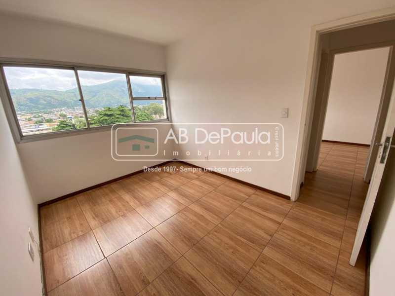 Conheça QUARTO 1 do imóvel - VENDE EM REALENGO - CONDOMÍNIO PARQUE REAL - APARTAMENTO COM 02 Dormitórios, dependência empregada completa. - ABAP20753 - 11 QUARTO 1 - 11