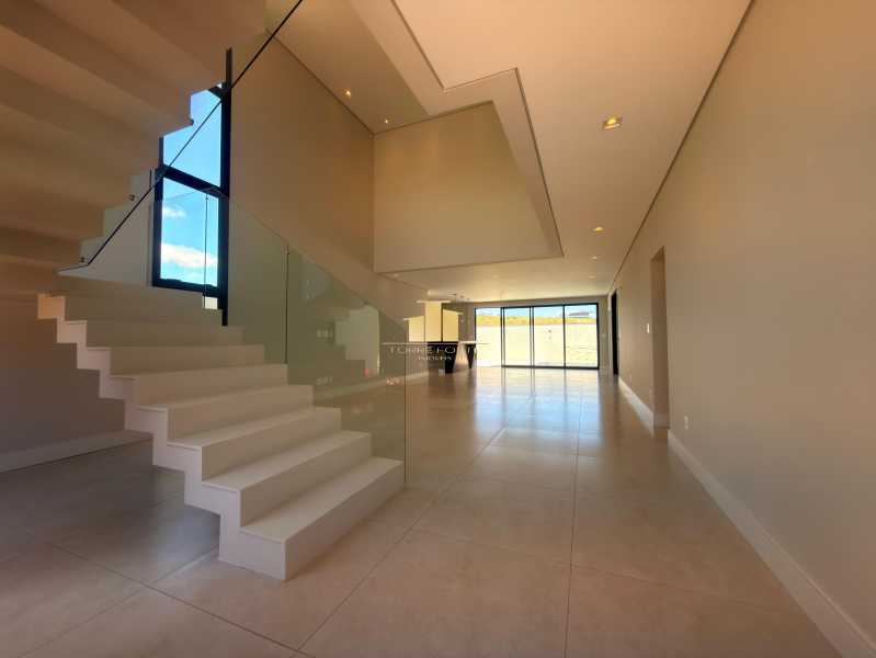 Imperdível - Casa Duplex de Luxo à Venda no Condomínio Estrela Alta - Salvaterra - Juiz de Fora - TFCN40003