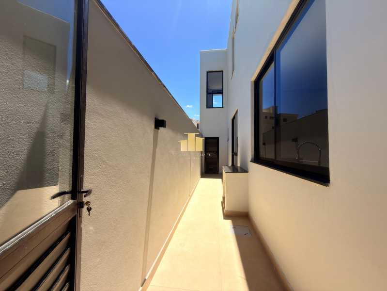 Imperdível - Casa Duplex de Luxo à Venda no Condomínio Estrela Alta - Salvaterra - Juiz de Fora - TFCN40003