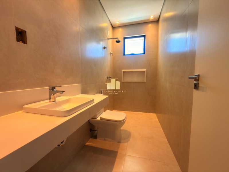 Imperdível - Casa Duplex de Luxo à Venda no Condomínio Estrela Alta - Salvaterra - Juiz de Fora - TFCN40003