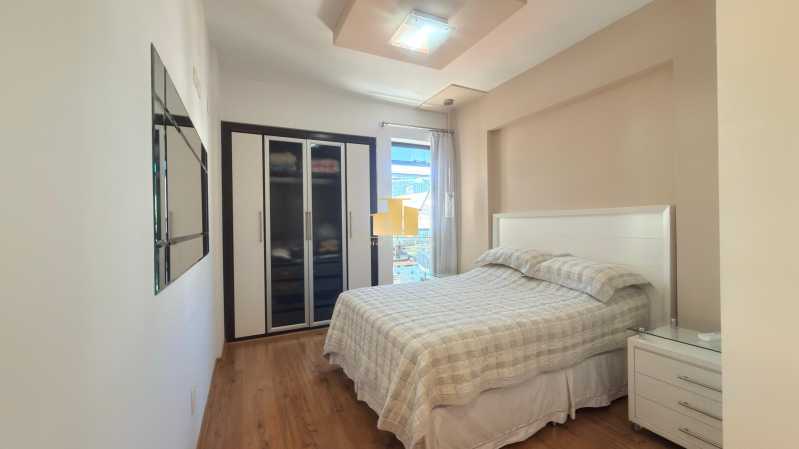 Ótima localização - Apartamento de Alto Padrão com 4 quartos, 3 vagas, Andar Alto, Vista Panorâmica e Acabamento Premium - São Mateus | Juiz de Fora - TFAP40018