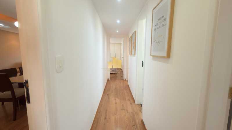 Ótima localização - Apartamento de Alto Padrão com 4 quartos, 3 vagas, Andar Alto, Vista Panorâmica e Acabamento Premium - São Mateus | Juiz de Fora - TFAP40018