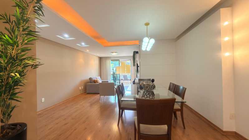 Ótima localização - Apartamento de Alto Padrão com 4 quartos, 3 vagas, Andar Alto, Vista Panorâmica e Acabamento Premium - São Mateus | Juiz de Fora - TFAP40018