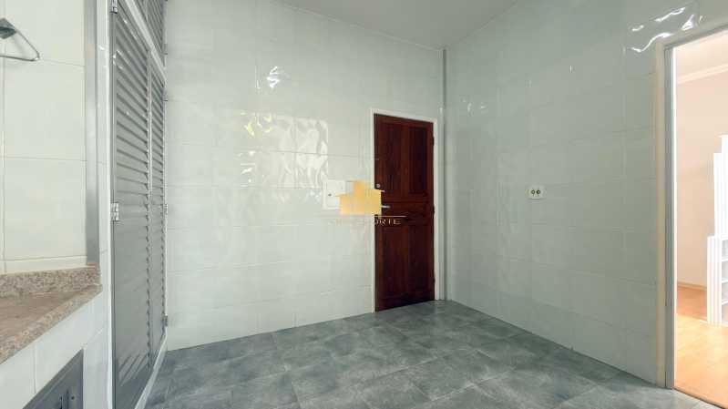 Apartamento à Venda no Santa - 15